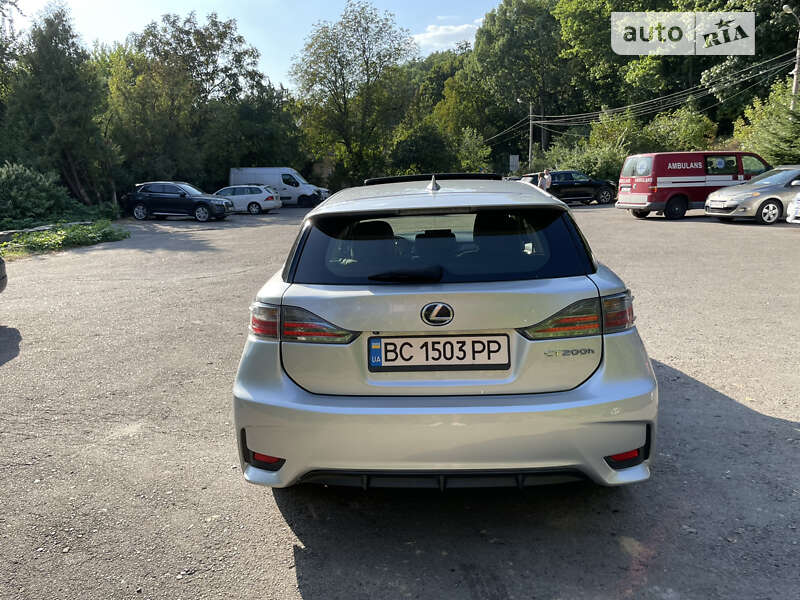 Хэтчбек Lexus CT 2014 в Львове фото 14 Хэтчбек Lexus CT 2014 в Львове