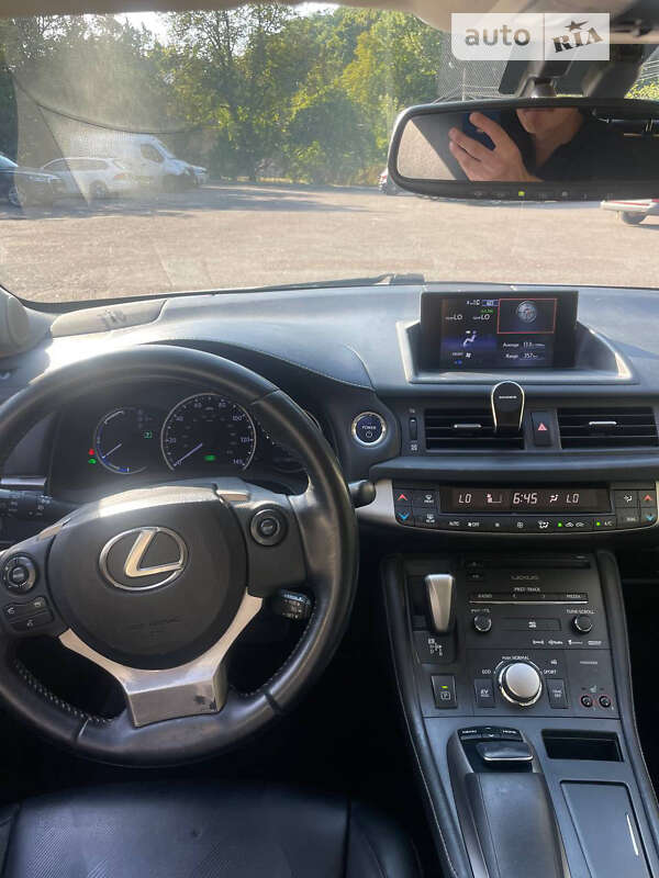 Хэтчбек Lexus CT 2014 в Львове фото 18 Хэтчбек Lexus CT 2014 в Львове