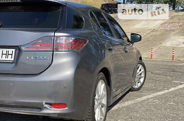 Хэтчбек Lexus CT 2012 в Киеве