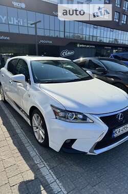 Хэтчбек Lexus CT 2016 в Львове