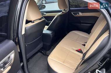 Хэтчбек Lexus CT 2014 в Киеве