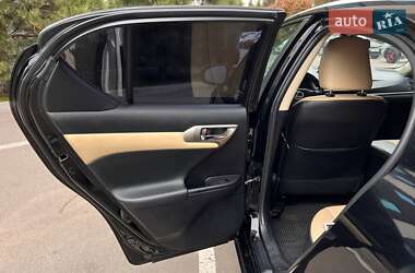 Хэтчбек Lexus CT 2014 в Киеве