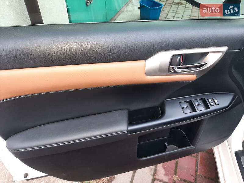 Хэтчбек Lexus CT 2015 в Одессе