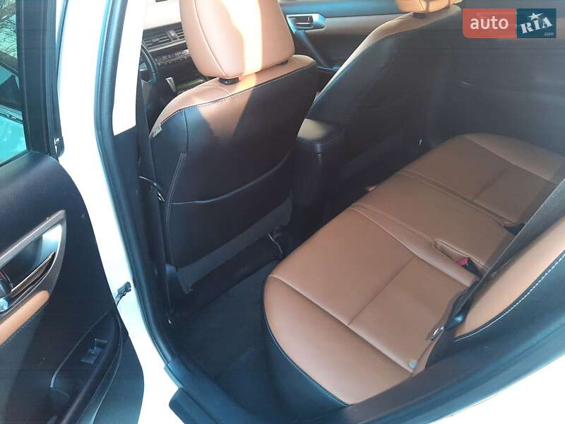 Хэтчбек Lexus CT 2015 в Одессе