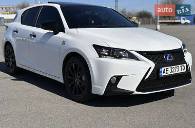 Хетчбек Lexus CT 2015 в Дніпрі