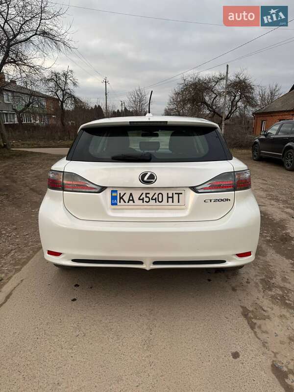 Хетчбек Lexus CT 2011 в Деражні