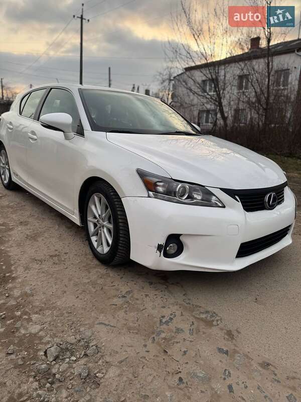 Хетчбек Lexus CT 2011 в Деражні