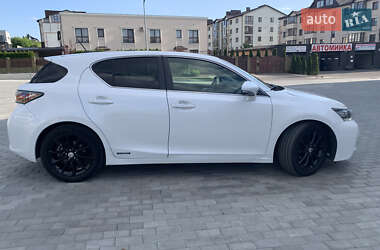 Хэтчбек Lexus CT 2011 в Ровно