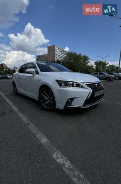 Хетчбек Lexus CT 2015 в Дніпрі