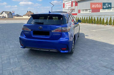 Хетчбек Lexus CT 2014 в 