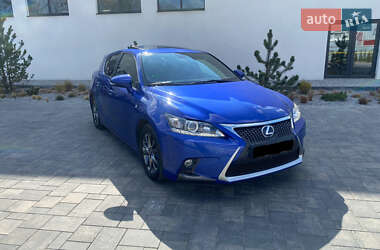Хетчбек Lexus CT 2014 в 