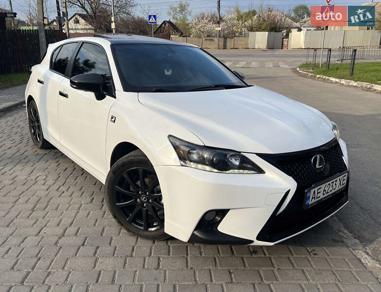 Lexus CT 2015