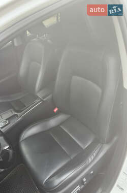 Хэтчбек Lexus CT 2011 в 
