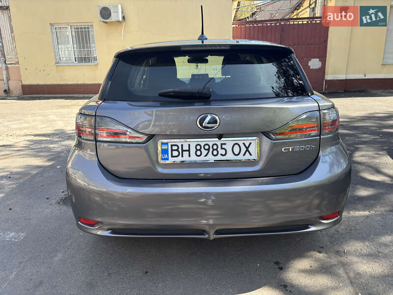 Хэтчбек Lexus CT 2012 в Одессе