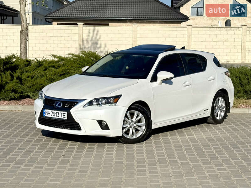 Lexus CT 2015
