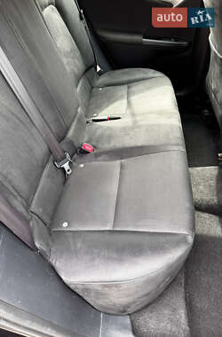 Хэтчбек Lexus CT 2011 в 