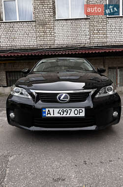 Хэтчбек Lexus CT 2011 в 