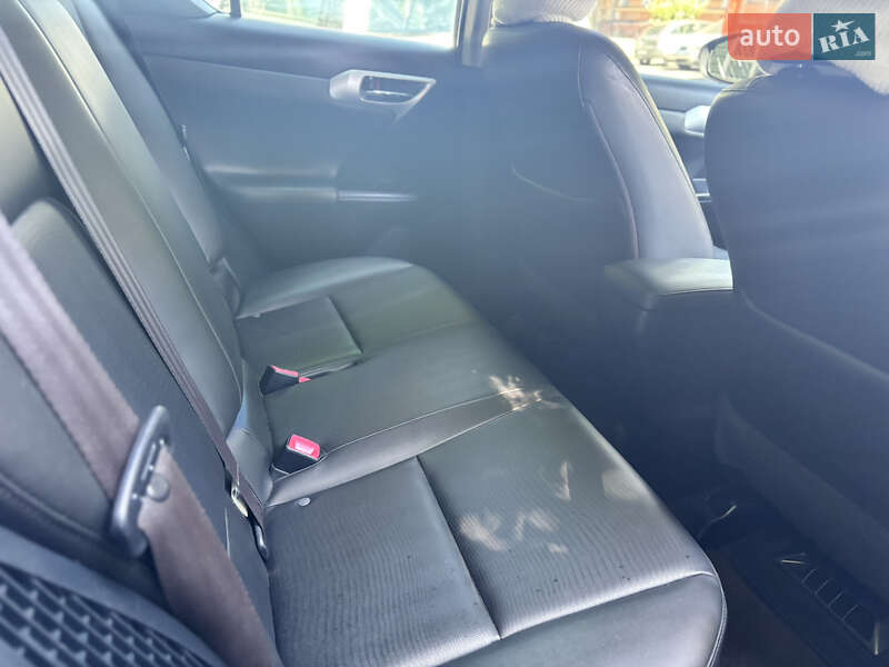 Хэтчбек Lexus CT 2013 в Одессе фото 8 Хэтчбек Lexus CT 2013 в Одессе