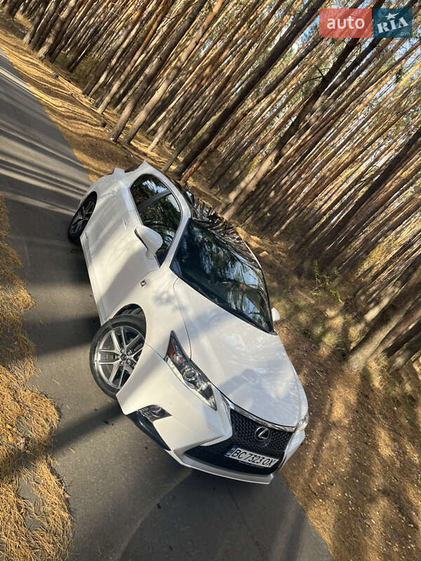 Хэтчбек Lexus CT 2015 в Киеве