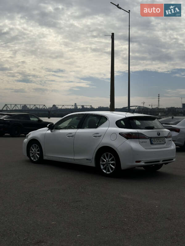 Хэтчбек Lexus CT 2011 в Киеве фото 7 Хэтчбек Lexus CT 2011 в Киеве
