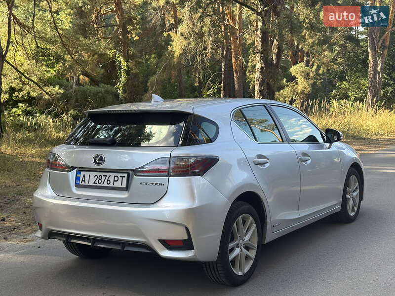 Хетчбек Lexus CT 2015 в Києві фото 8 Хетчбек Lexus CT 2015 в Києві