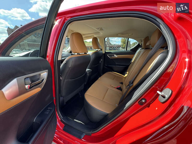 Хетчбек Lexus CT 2015 в Києві