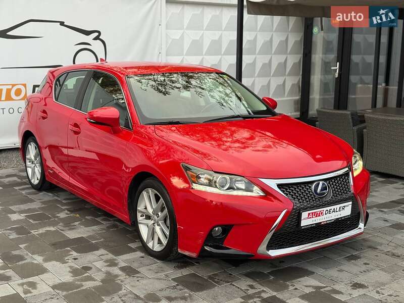 Хэтчбек Lexus CT 2017 в Киеве