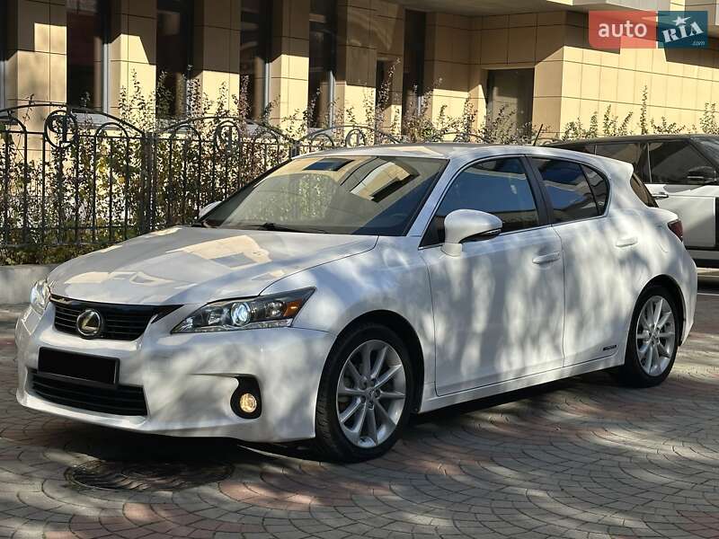 Хэтчбек Lexus CT 2013 в Одессе фото 4 Хэтчбек Lexus CT 2013 в Одессе