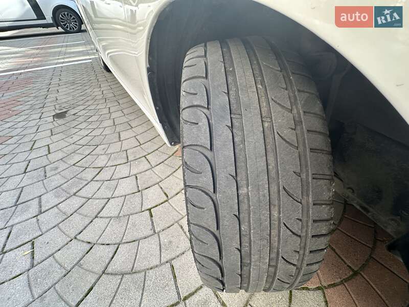 Хэтчбек Lexus CT 2013 в Одессе фото 49 Хэтчбек Lexus CT 2013 в Одессе