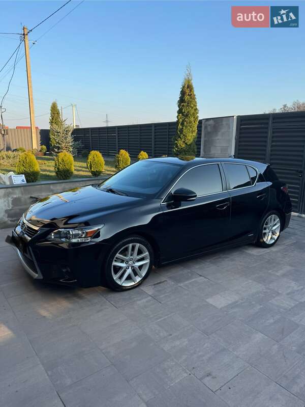 Lexus CT 2015