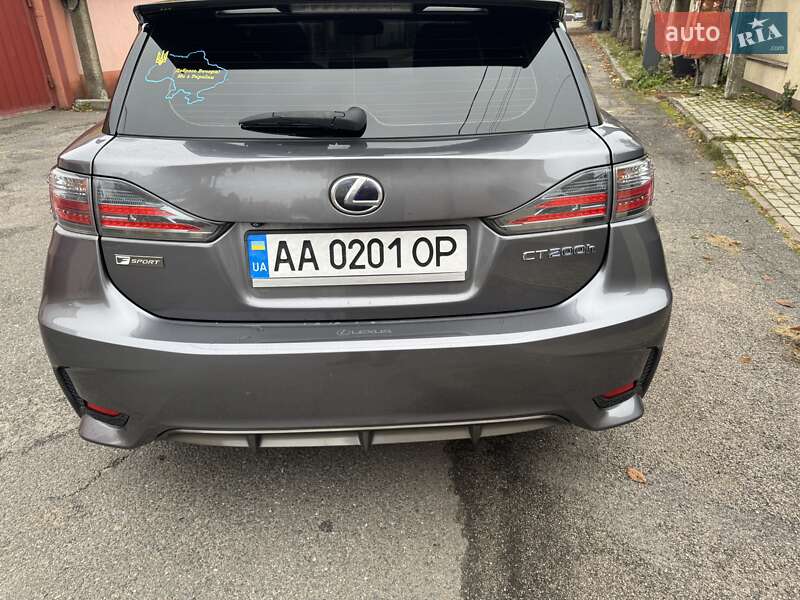 Хетчбек Lexus CT 2015 в Києві