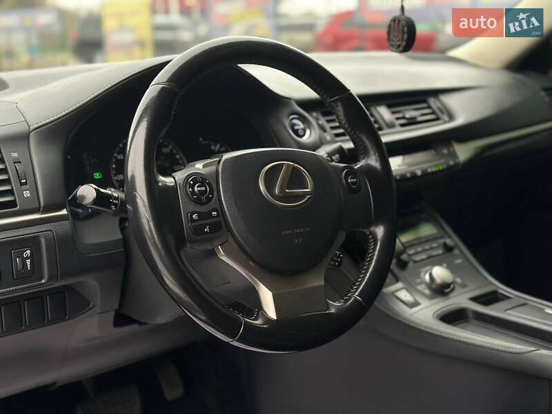 Хэтчбек Lexus CT 2016 в Одессе