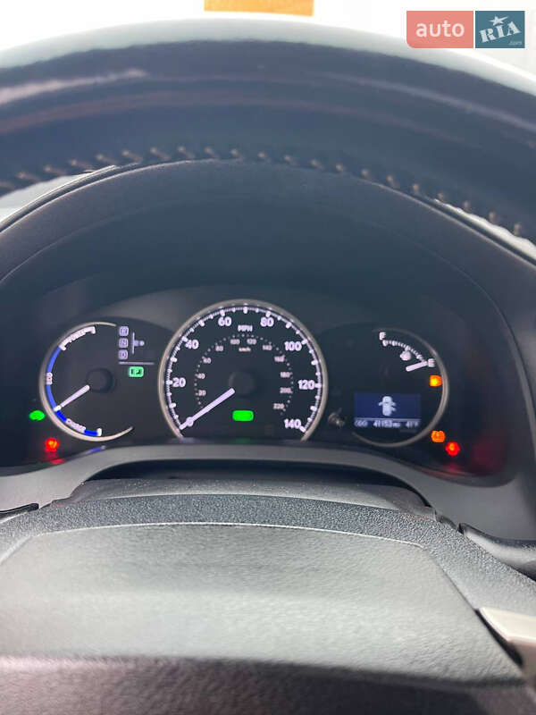 Хэтчбек Lexus CT 2016 в Киеве