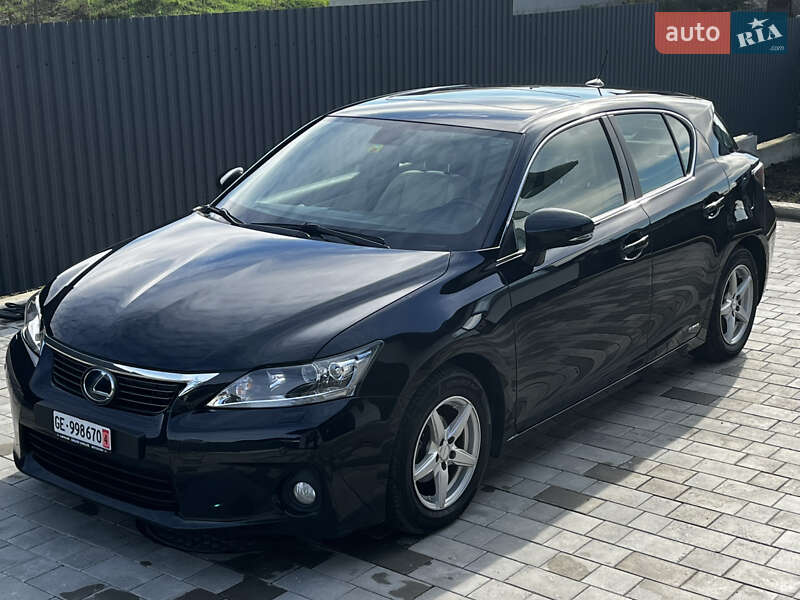 Хетчбек Lexus CT 2011 в Луцьку