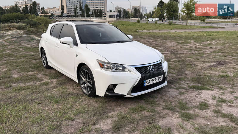 Хэтчбек Lexus CT 2014 в Киеве фото Хэтчбек Lexus CT 2014 в Киеве