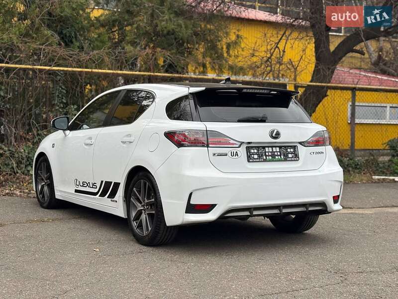 Хэтчбек Lexus CT 2016 в Одессе