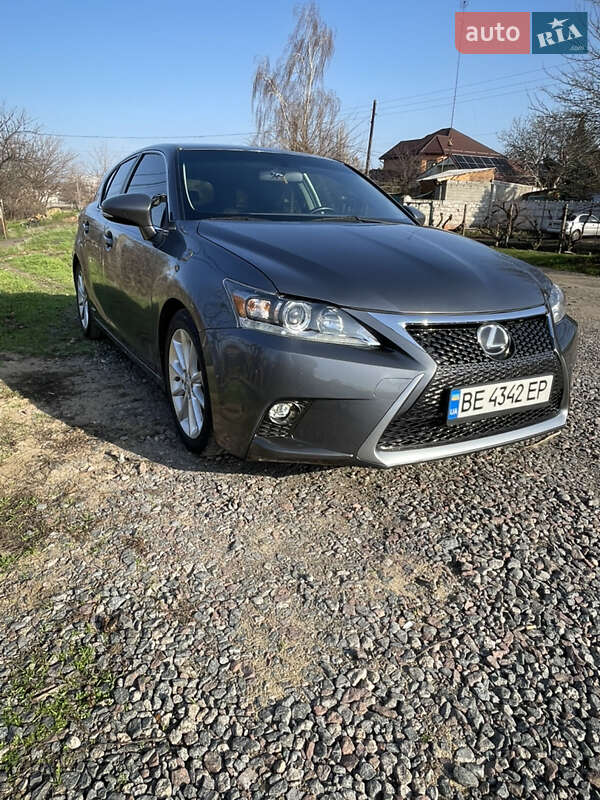 Lexus CT 2013