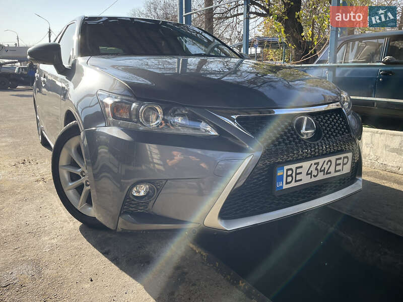 Хэтчбек Lexus CT 2013 в Николаеве