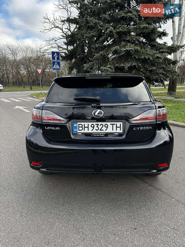Хэтчбек Lexus CT 2011 в Николаеве