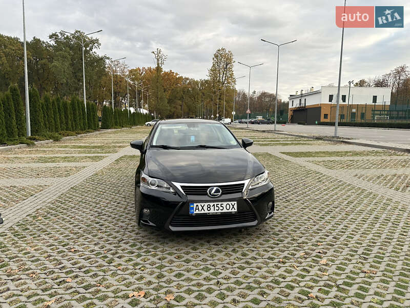 Хэтчбек Lexus CT 2014 в Харькове