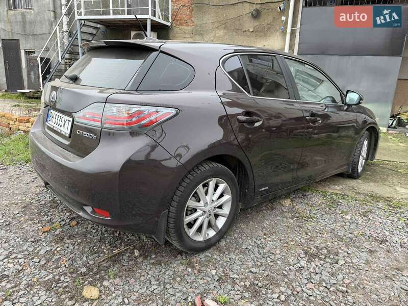 Хэтчбек Lexus CT 2011 в Одессе фото 7 Хэтчбек Lexus CT 2011 в Одессе