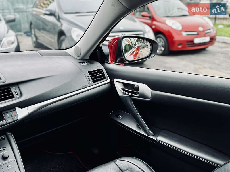 Хэтчбек Lexus CT 2012 в Одессе фото 38 Хэтчбек Lexus CT 2012 в Одессе
