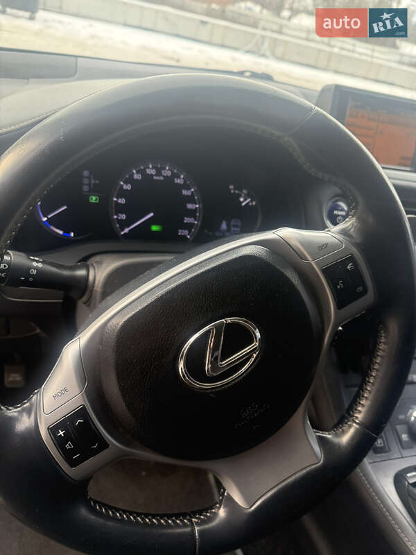 Хэтчбек Lexus CT 2012 в Киеве