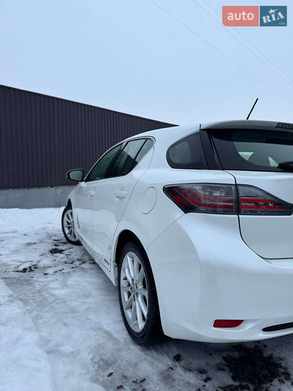 Хетчбек Lexus CT 2013 в Львові