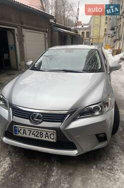 Хэтчбек Lexus CT 2015 в Киеве