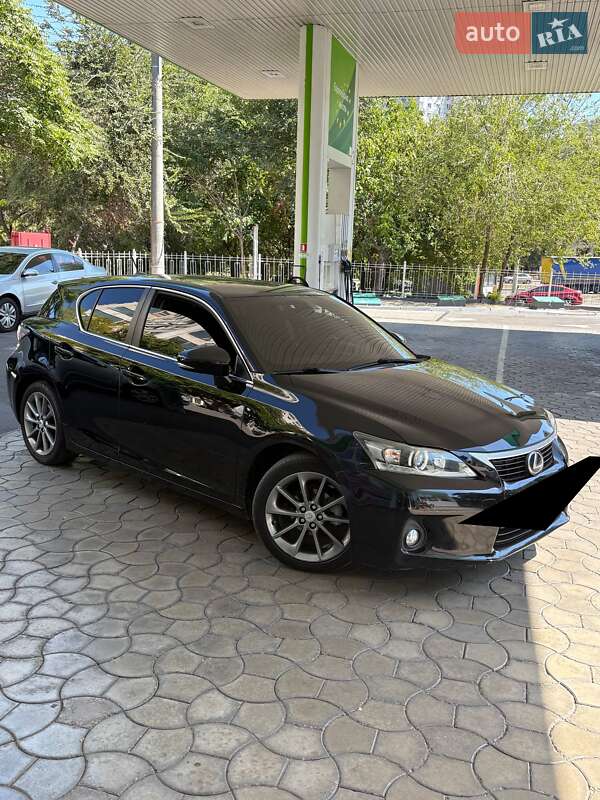Хэтчбек Lexus CT 2011 в Одессе фото Хэтчбек Lexus CT 2011 в Одессе