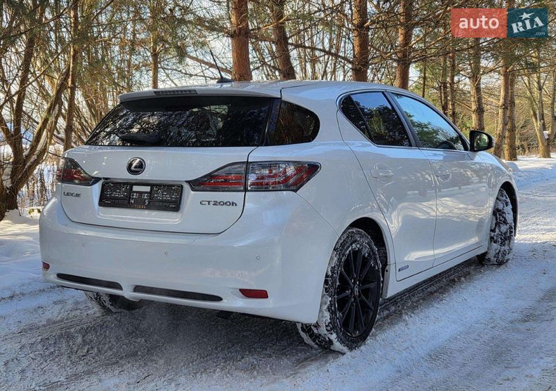 Хэтчбек Lexus CT 2012 в Ровно