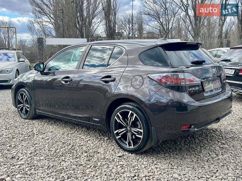 Хэтчбек Lexus CT 2011 в Одессе