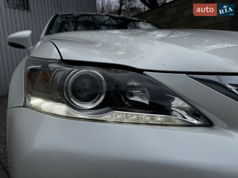 Хэтчбек Lexus CT 2012 в Днепре фото 10 Хэтчбек Lexus CT 2012 в Днепре