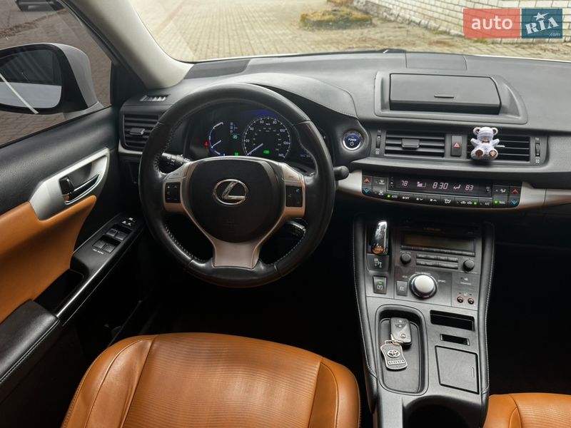 Хэтчбек Lexus CT 2012 в Днепре фото 22 Хэтчбек Lexus CT 2012 в Днепре
